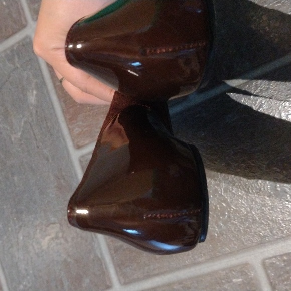 Roger Vivier burgundy patent cap toe suede buckle logo ballet flats size 36 - Picture 5 of 15